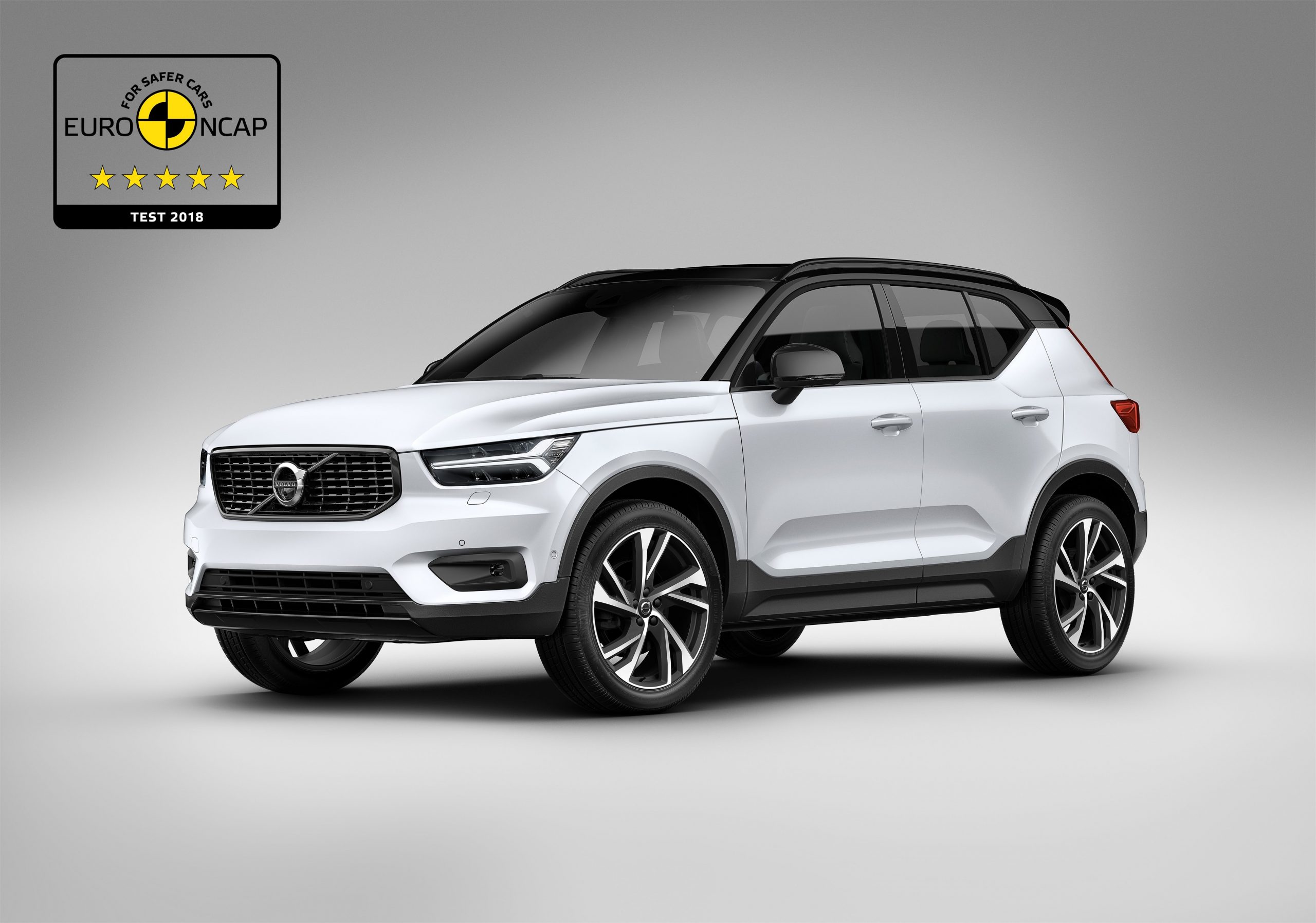 Volvo Xc40 You Re A Star X 5 4x4 Motoring News Reviews